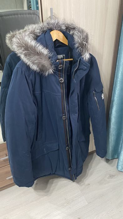 Продам зимнию куртку