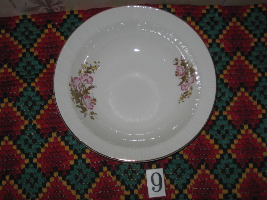 Всяка снимка, по 8 Евро.
Пращам по Еконт.