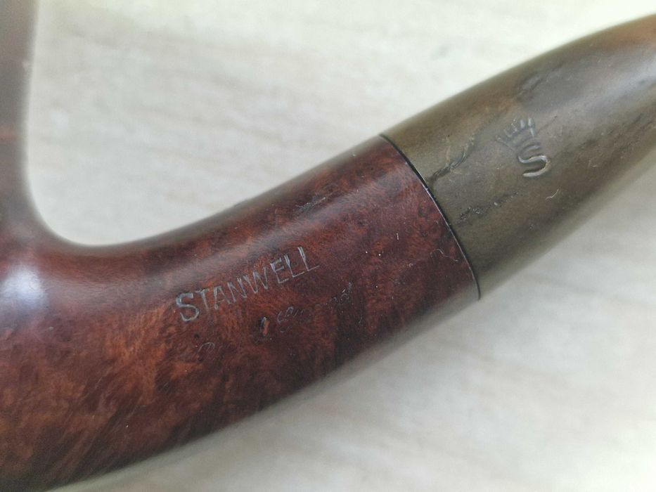 2 pipe tutun Stanwell