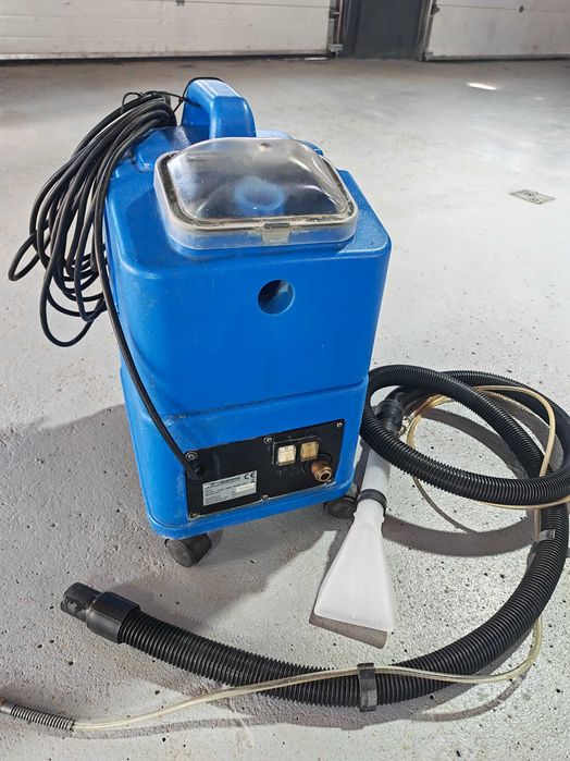 Aspirator profesional cu spălare injectie extractie santoemma sw15