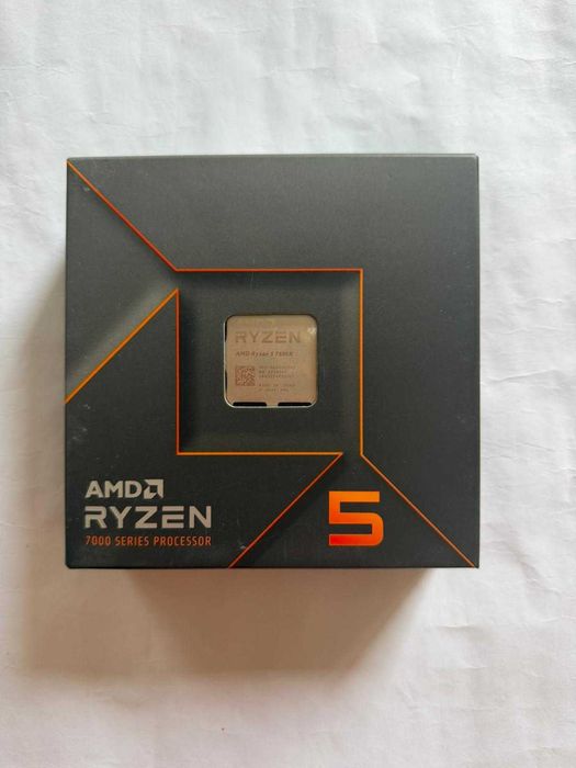 Procesor AMD Ryzen 5 7600X ! SIGILAT + Garantie !