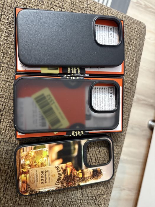 De vanzare huse diferite modele s22 s23 ultra s24 ultra iphone 11 pro