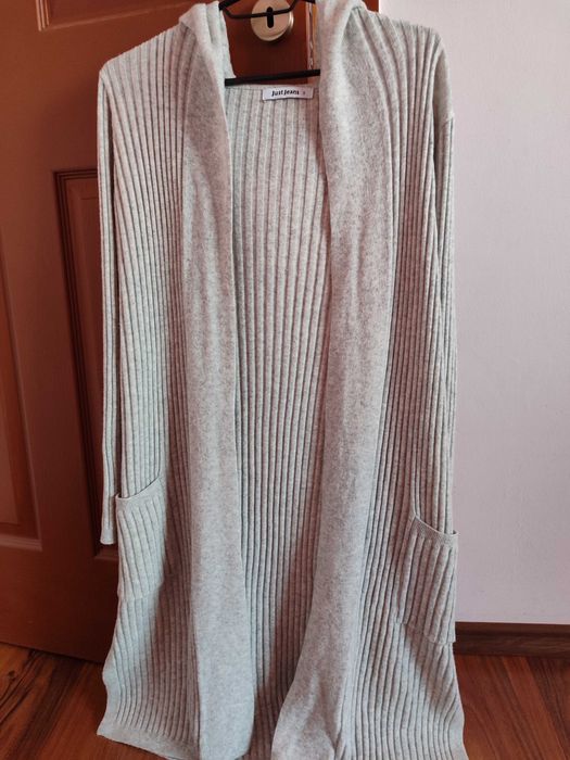 Дамска рокля и жилетки