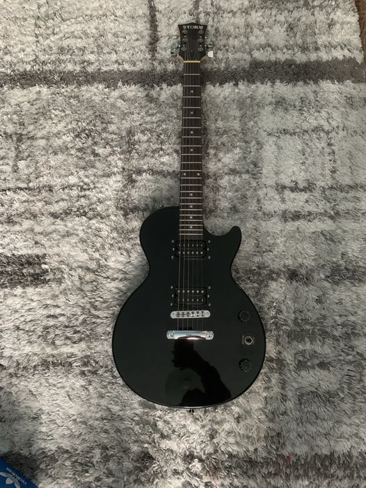 Китара Storm+усилвател Storm