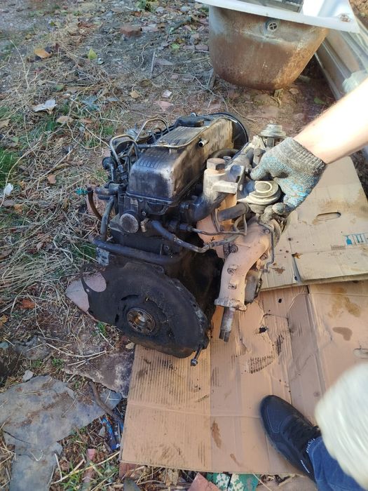 Двигатель от делики