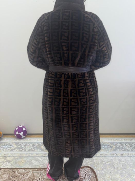 Норковая шуба в отличном состоянии