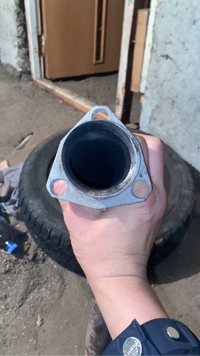 Запчас на ауди В4