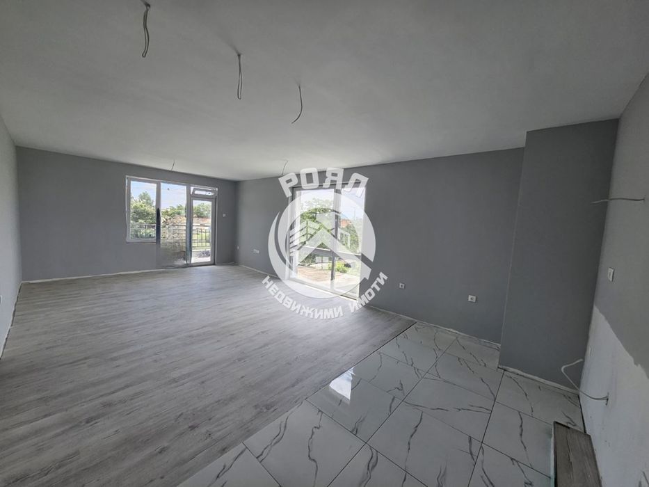 Продава се Двустаен апартамент в с. Стряма, Област Пловдив - 81 кв.м за 889 €/кв.м - Снимка #7