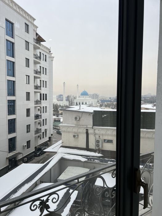 Kvartira sotiladi 3 xonali