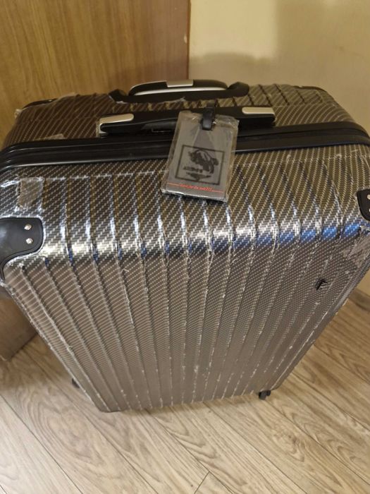 Куфар на фирмата Арт  (30×50×80)