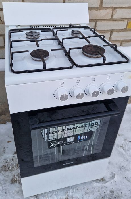 Продам газовую плиту