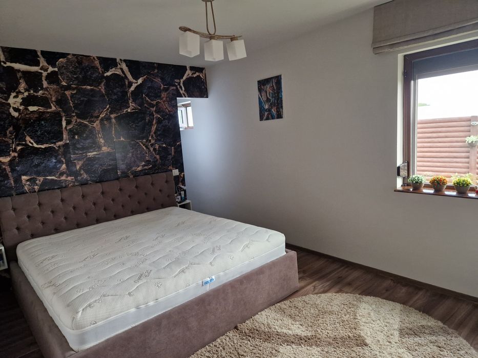 Vând casă în Dobreni Giurgiu