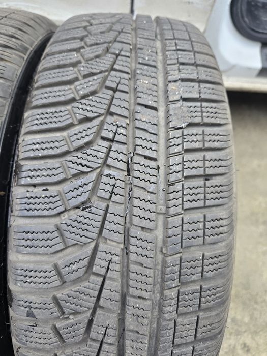 Anvelope 205/60 R16 HANKOOK de iarna
