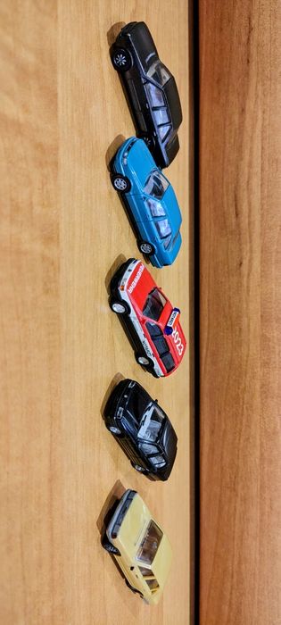 Mini machetute vw și audi 1/87