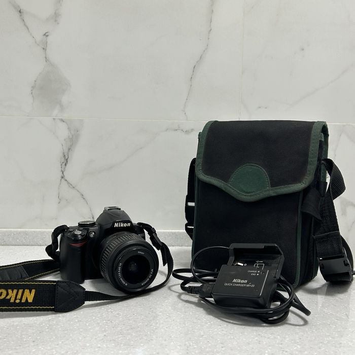 продам nikon d3000