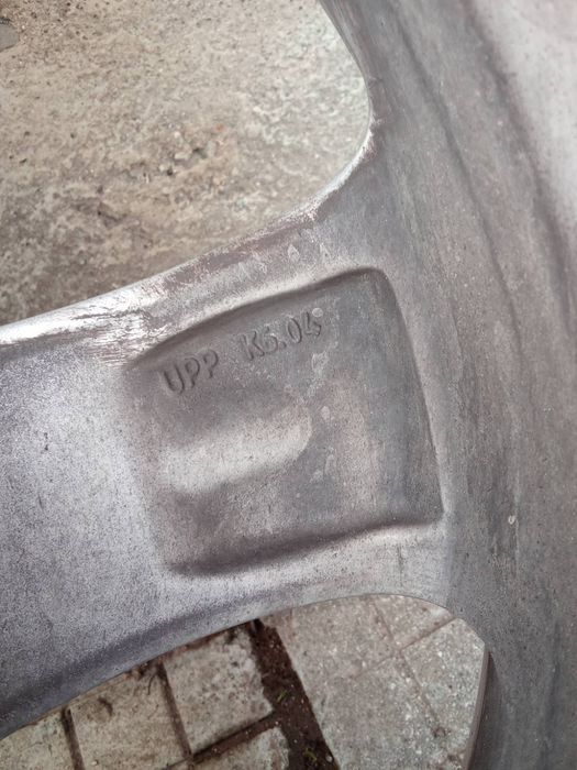 Комплект лети джанти 18ки Оригинални за Мерцедес със Зимни Гуми