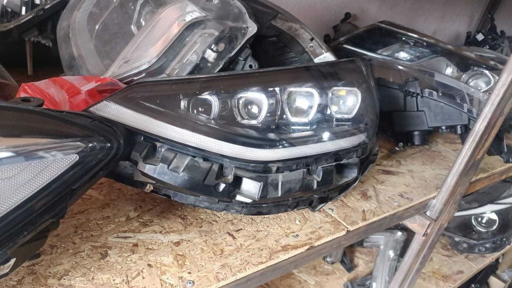 передняя правая фара на хундай саната-фе