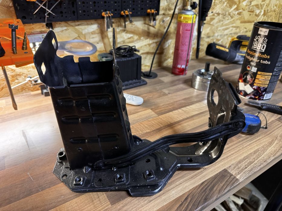 Cap lonjeron clk 200 partea pasager