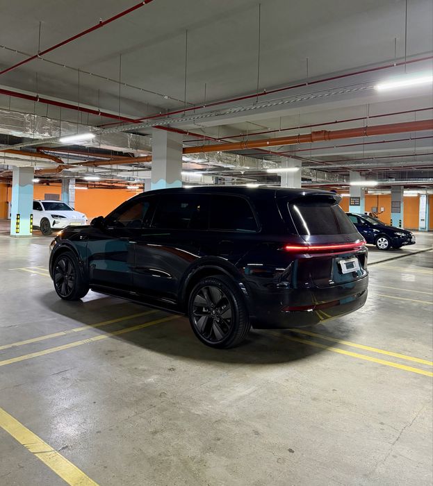 Lixiang L9 2023 — 2