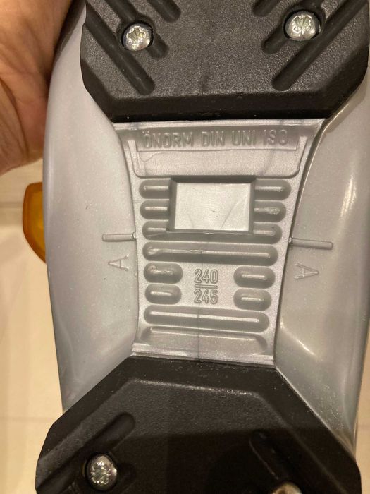 Ски обувки HEAD carve X3 размер 240 / 245