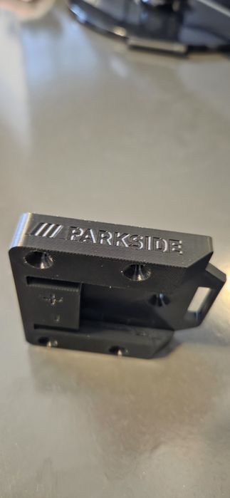 Adaptor universal Parkside pentru acumulatori X20V