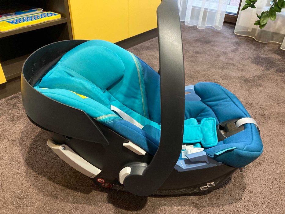 Cybex Aton 5 детско столче.