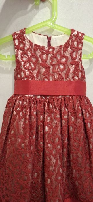 Продам платье для девочки