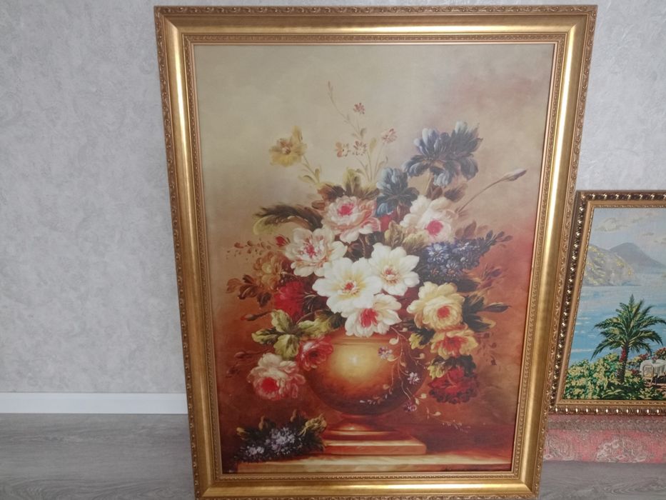 Портретлар сотилади