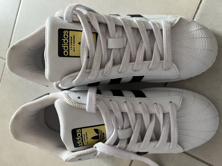 Adidas SUPERSTAR Marimea 41 *produs nou