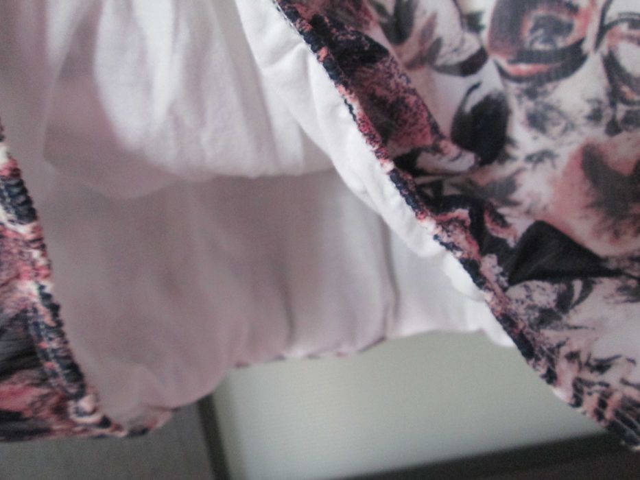 bluza alba cu flori dame 40