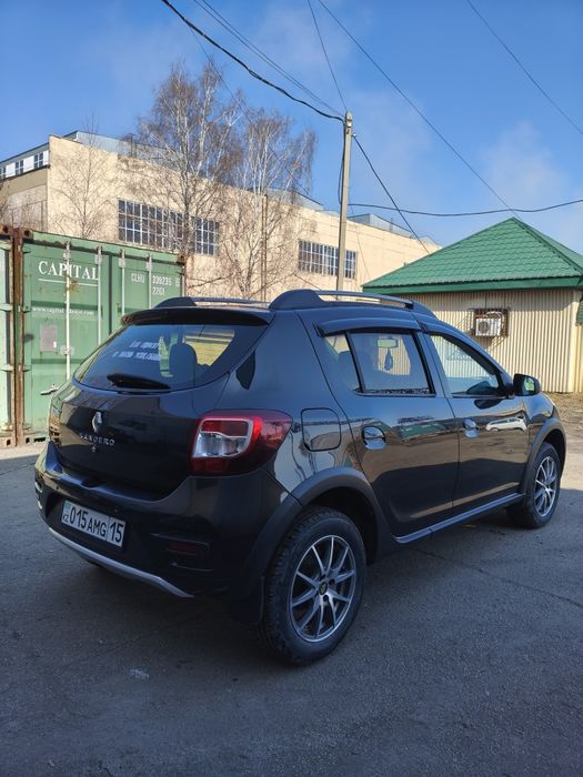 Продам авто Reno Sandero Stepwey 2