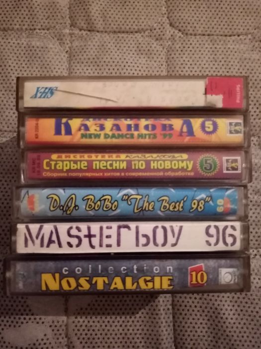 Продам аудиокассеты  записи 90х
