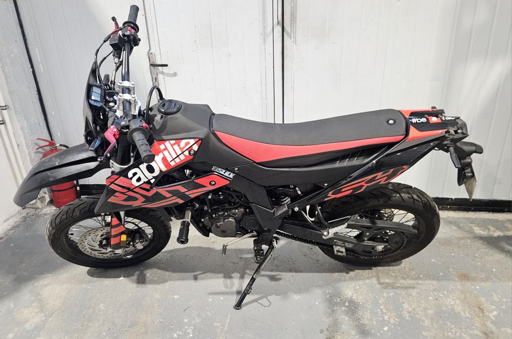 Aprilia  SX125 avariat