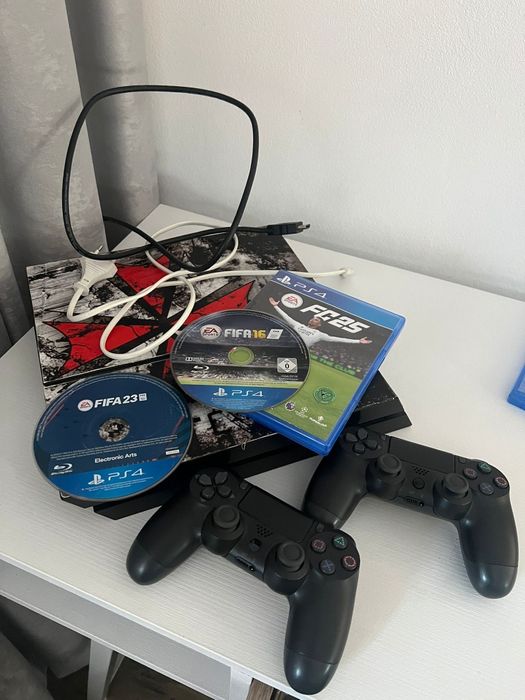 Play Station 4 FAT+Fifa16, 23,25