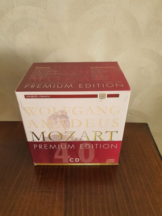 PAVAROTI  2 dvd+ cd   si  Mozzart 40 cd