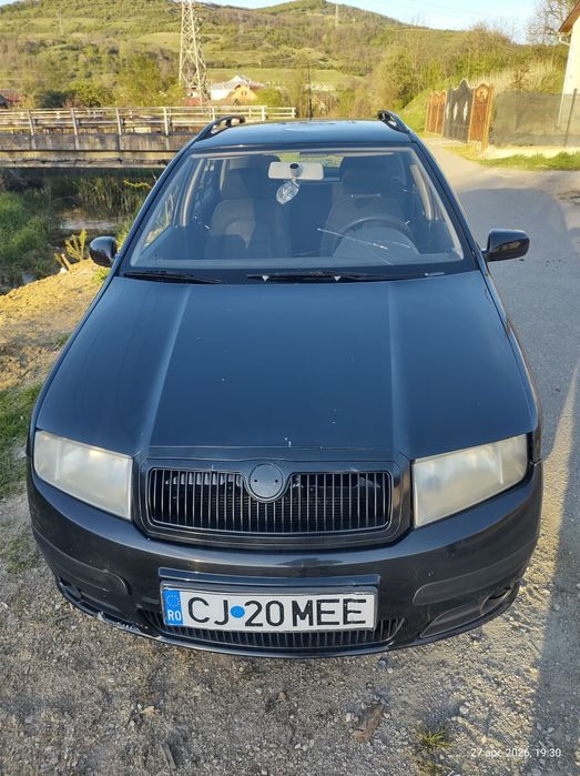VÎND SCODA FABIA  stare foarte buna