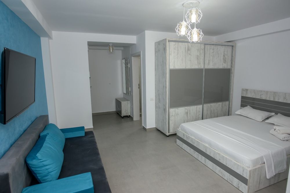 Apartamente pe plaja in Mamaia langa Satul de Vacanta