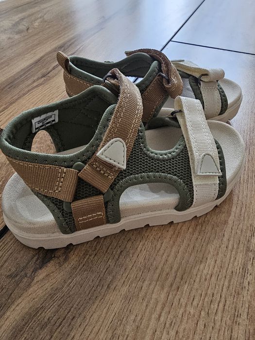 Сандали детские Oshkosh. Новые