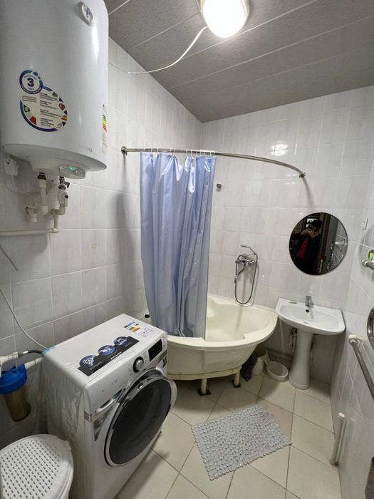 Дехкон бозор, Анна Герман янда 3 хонали ЛЮКС квартира ИЖАРАГА