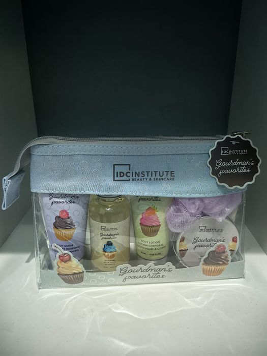 Seturi cadou IDC institute