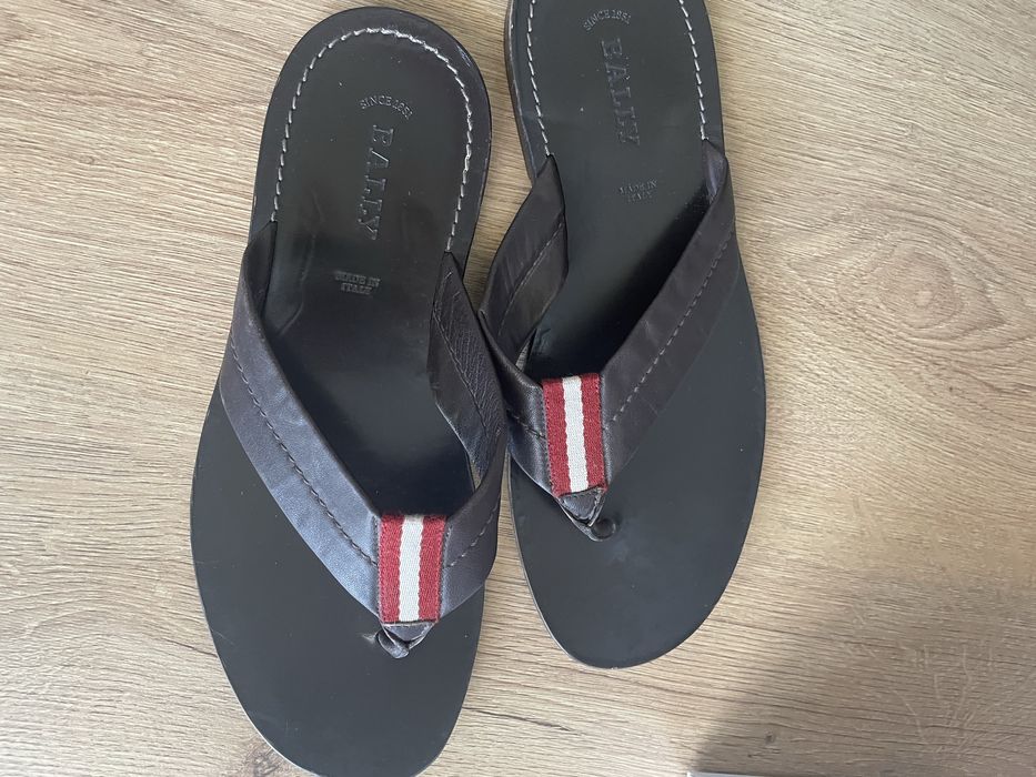 Оригинални мъжки чехли Bally