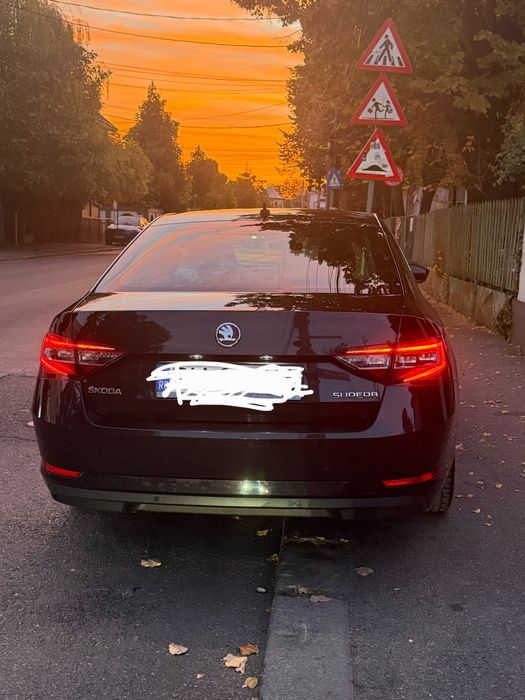 SKODA Superb 2019 — imagine 3
