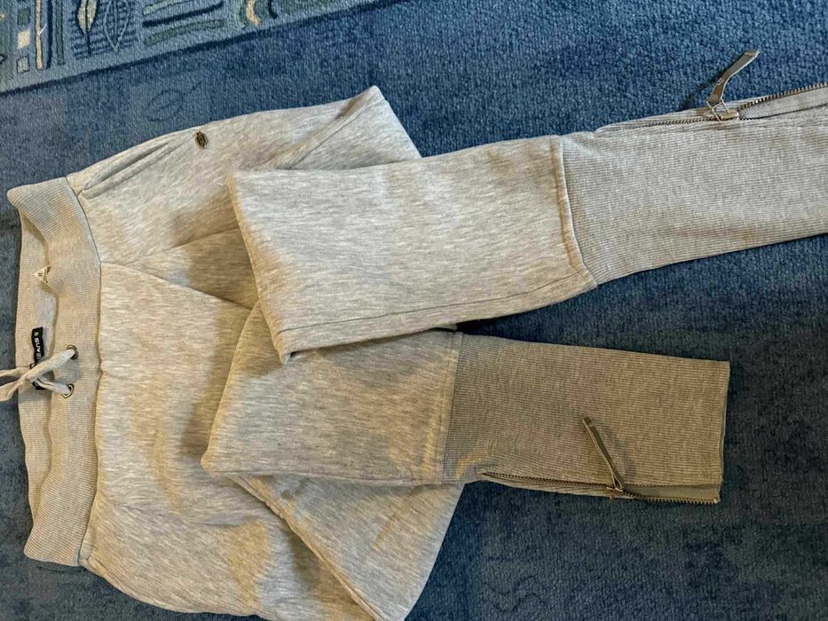 Pause Jeans-спортно долнище, сив цвят,ново. Номер М по етикет (34-36).