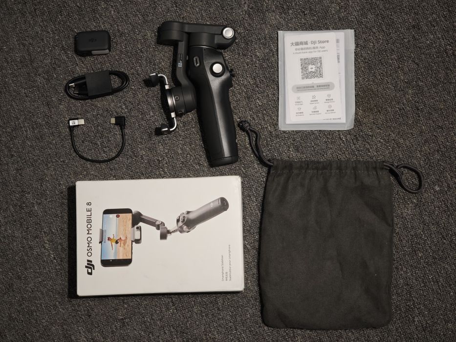 DJI Osmo mobile 8 Standard Combo