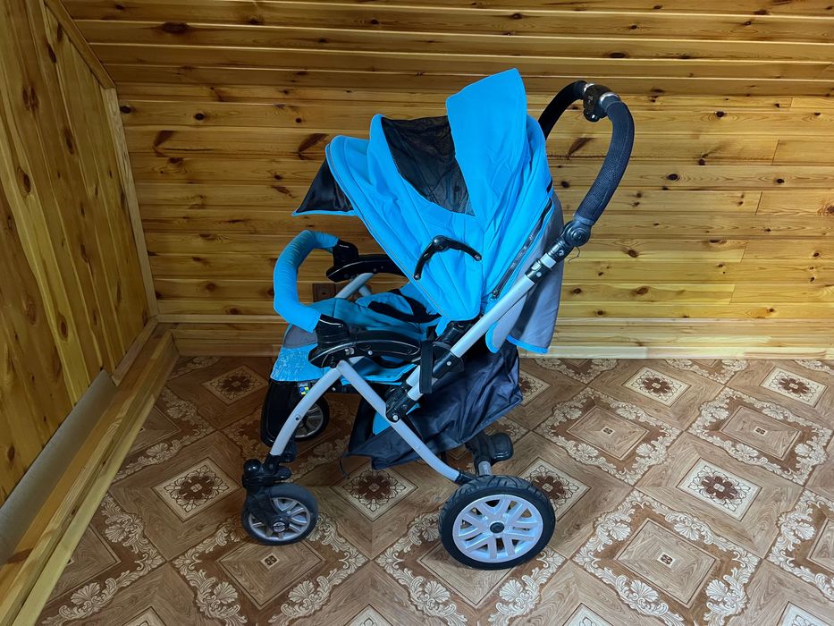 Продам коляску б/у