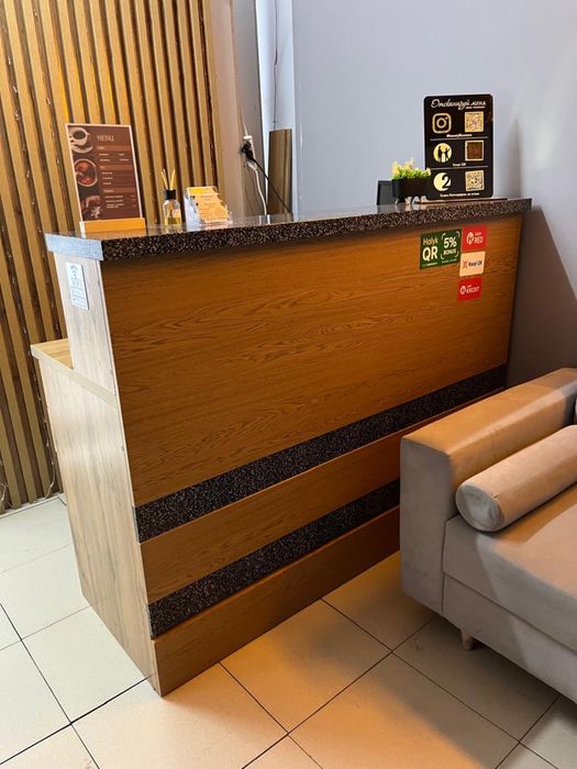 Ресепшен  для салона красоты