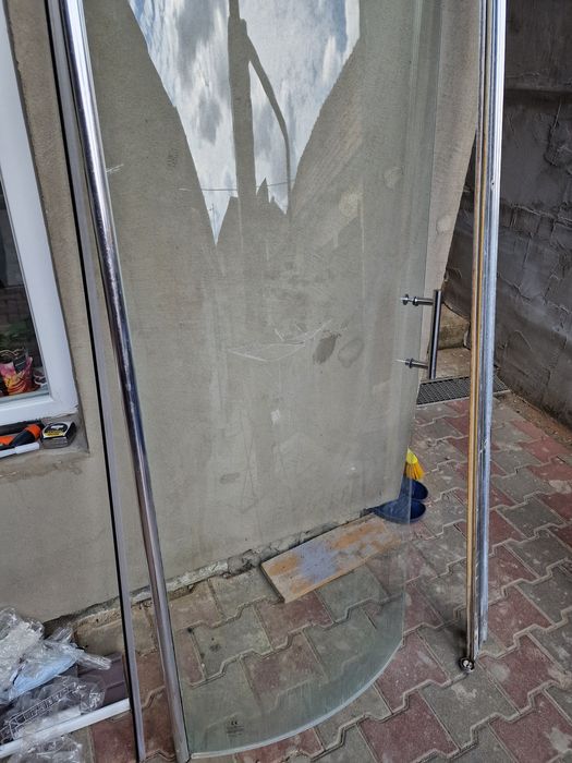 Cabina duș. Folosită