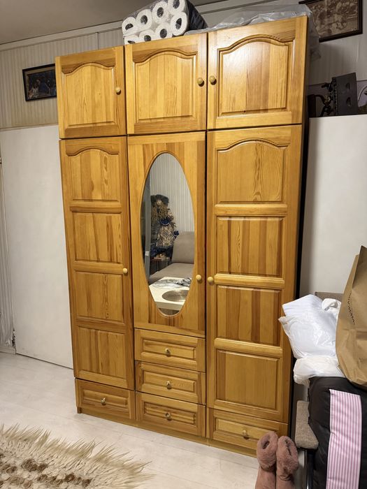 Гардероб използван