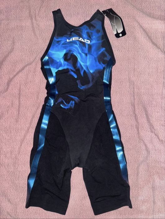 Costum competitie femei