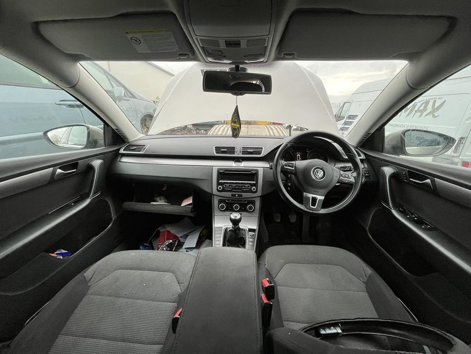 Passat B7 1.6TDI 2011г. НА ЧАСТИ!!!